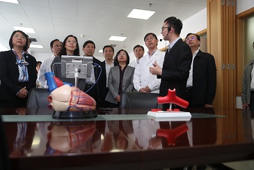 陈省长调研.jpg 陈省长调研.jpg